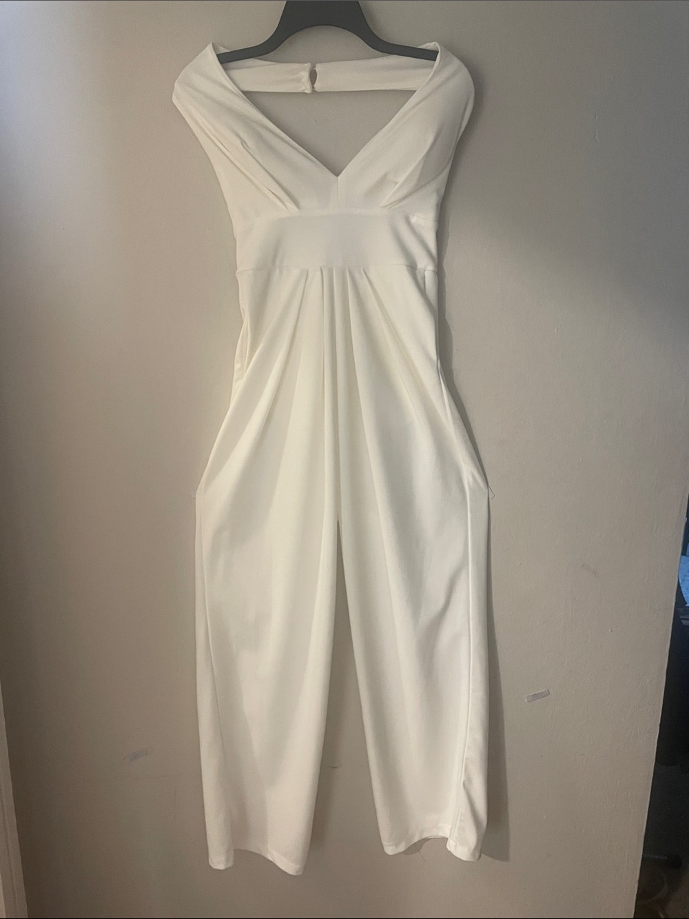 L.A. idol Strapless White Wide-Leg Jumpsuit